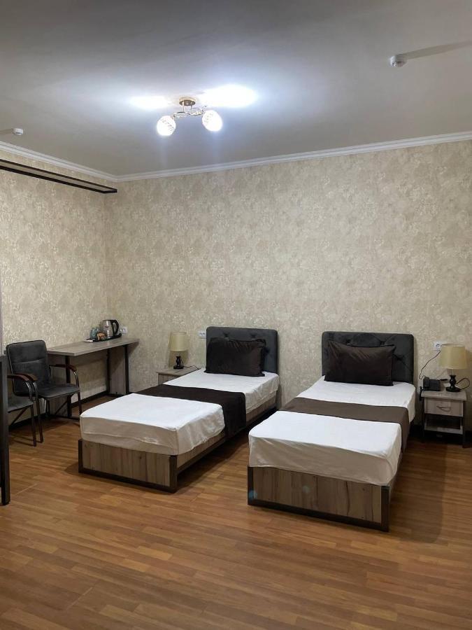 Yantai Hotel Tashkent Exterior photo