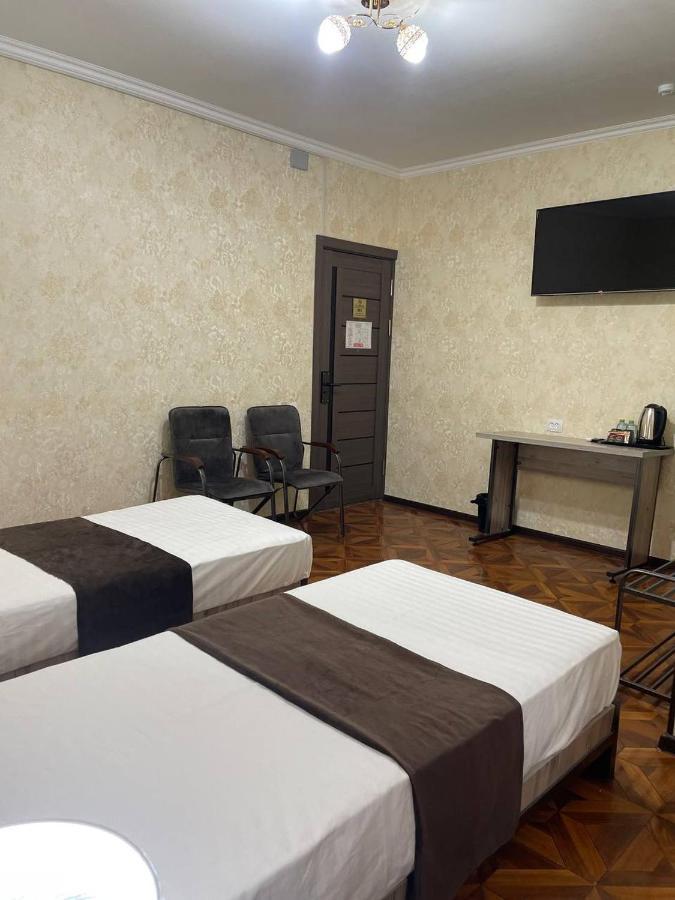 Yantai Hotel Tashkent Exterior photo